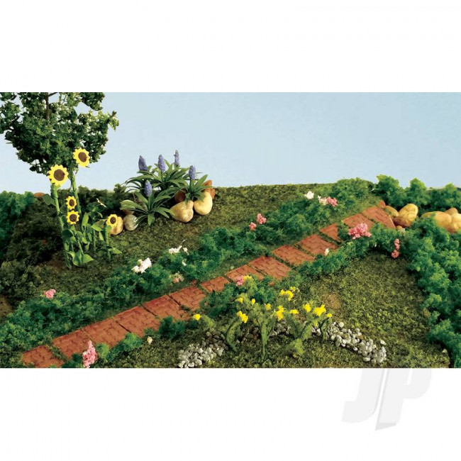 JTT 95701 A Day in the Park Scenic Diorama Set for Model Trains