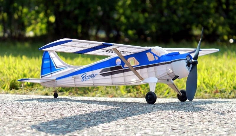 DHC-2 Beaver Flying Model Balsa Aircraft Kit 610mm Wingspan from Guillow's