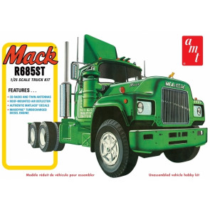 Mack R685ST Semi Tractor Truck 1:25 Scale AMT Detailed Plastic Kit 