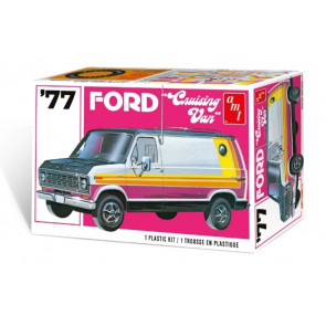AMT 1:25 1977 Ford Cruising Van 2T Plastic Model Car Kit