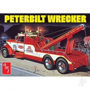 AMT Peterbilt 359 Wrecker Plastic Kit